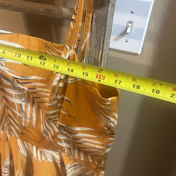 Palm-Print Midi Dress White House Black Market - Picture 5 of 15